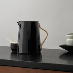 Stelton Emma Electric Kettle, Black 5 Stelton Emma Electric Kettle, Black -Selected Kitchenware Store 12Stelton iso HV