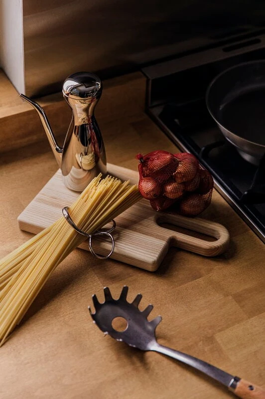 Hanna Saari Halikko Cutting Board, Small, Ash 8 Hanna Saari Halikko Cutting Board, Small, Ash - Image 6