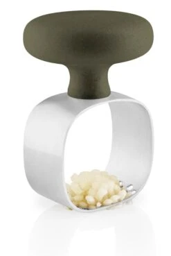 Eva Solo Green Tool Garlic Masher, Green 11 Eva Solo Green Tool Garlic Masher, Green -Selected Kitchenware Store 531504 3