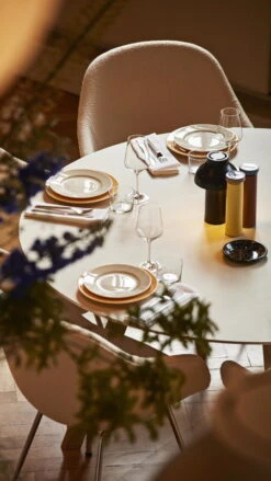 HAY Salt & Pepper Mill, M, Yellow 12 HAY Salt & Pepper Mill, M, Yellow -Selected Kitchenware Store AAC 127 Flamiber cream A5 chrome base PC Portable black Salt and Pepper yellow Salt and Pepper terracotta Sunday Cutlery Enamel Dish sprinkle black