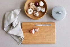 Form & Refine Cross Cutting Board, Medium 12 Form & Refine Cross Cutting Board, Medium -Selected Kitchenware Store FR Cross Cuttingboard Section Wooden Bowl