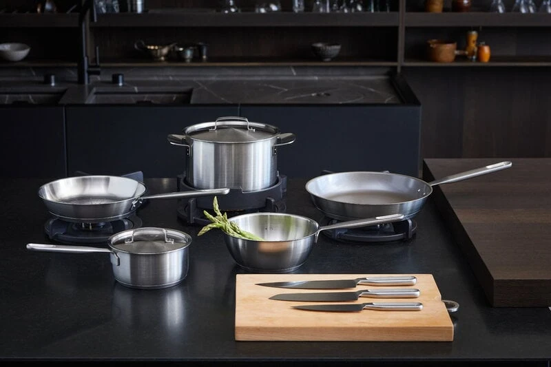 Fiskars All Steel Santoku Knife 4 Fiskars All Steel Santoku Knife - Image 2