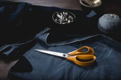 Fiskars Classic Professional Scissors, 25 Cm -Selected Kitchenware Store Fiskars Environment Classic Dressmaking Scissors 25cm 1005151 02