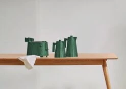 Alessi Plissé Toaster Rack, Green 7 Alessi Plissé Toaster Rack, Green -Selected Kitchenware Store MDL 06 061 08 08RACK AMB GROUPAGE GR H 1