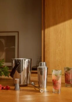 Rosendahl Grand Cru Shaker -Selected Kitchenware Store ROS 18730 18731 18732 18733 25354 02 2