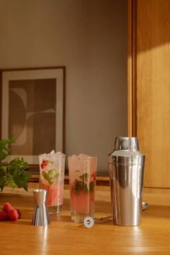 Rosendahl Grand Cru Shaker -Selected Kitchenware Store ROS 18730 18731 18732 25354 03 1