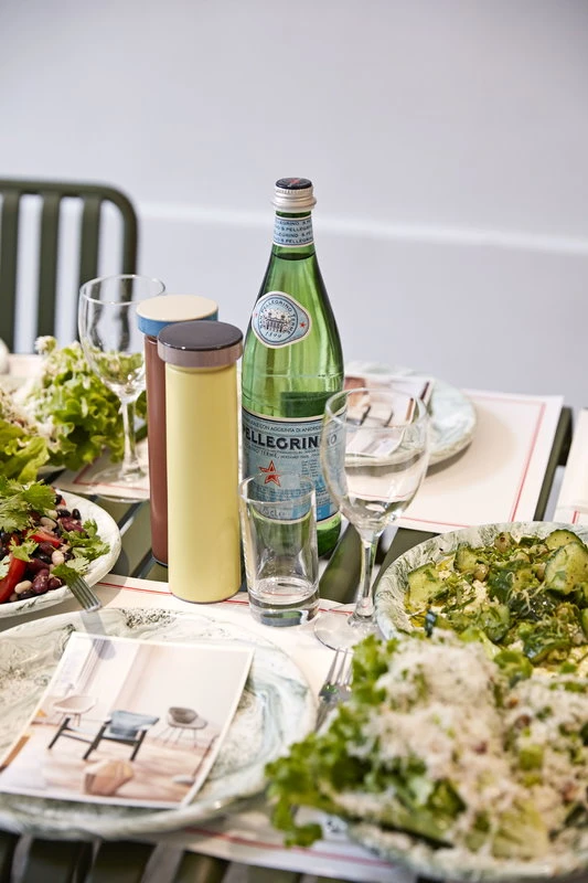 HAY Salt & Pepper Mill, M, Terracotta 5 HAY Salt & Pepper Mill, M, Terracotta - Image 3