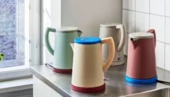 HAY Sowden Kettle, Mint 12 HAY Sowden Kettle, Mint -Selected Kitchenware Store Sowden Kettle EU brown grey mint yellow 1