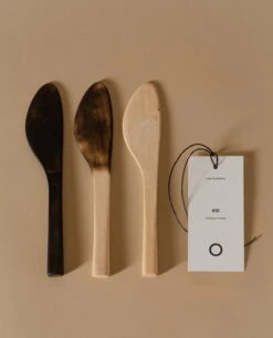 Lokal Helsinki Voi Butter Knife, Maple 10 Lokal Helsinki Voi Butter Knife, Maple -Selected Kitchenware Store VOI yoshimasayamada catalogue lokalhelsinki2022